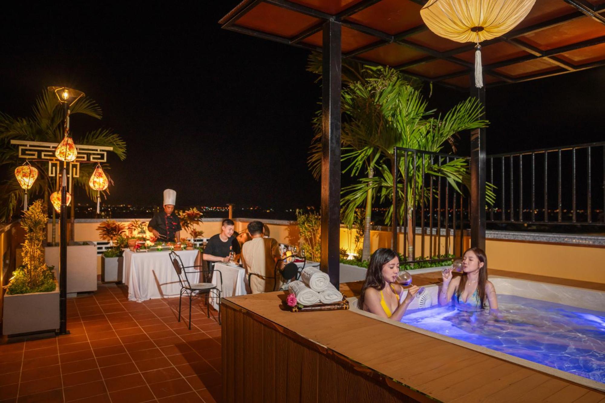 Hoi An Babylon Riverside Hotel & Spa מראה חיצוני תמונה